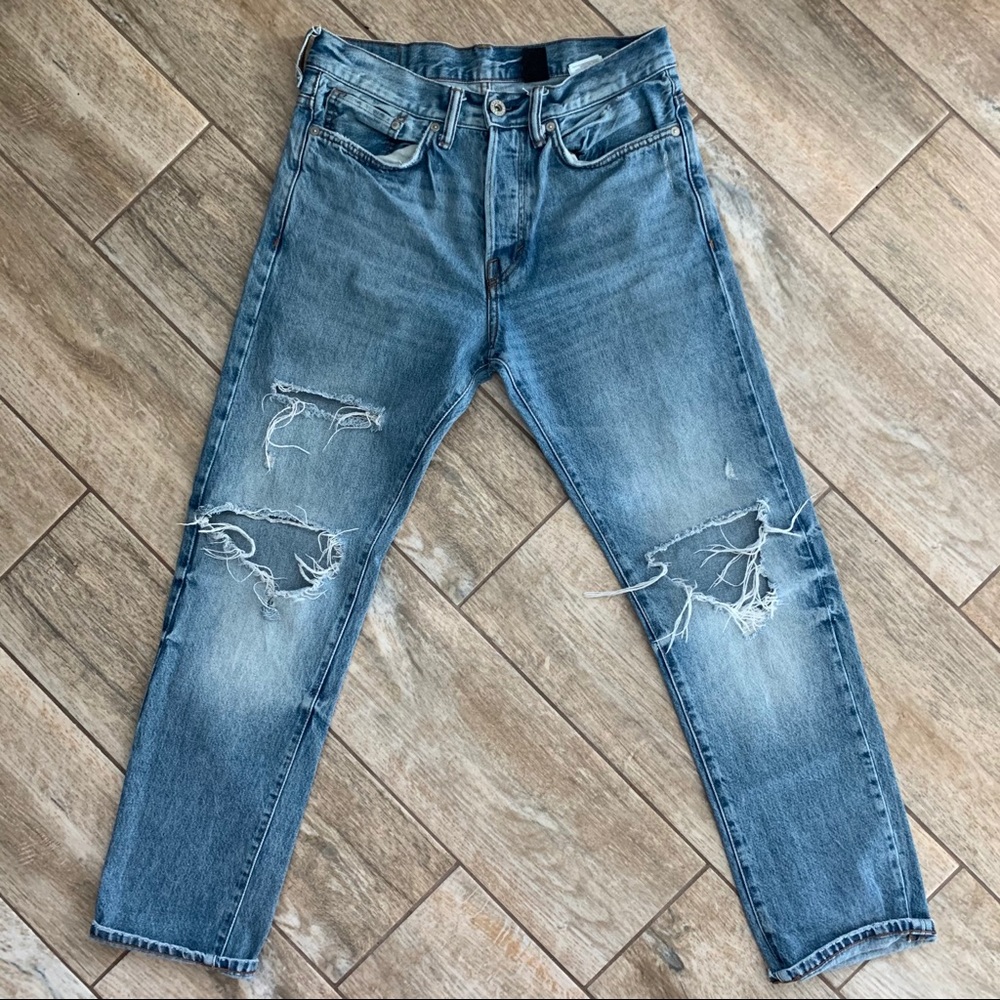 H&M distressed straight leg dad jeans GUC